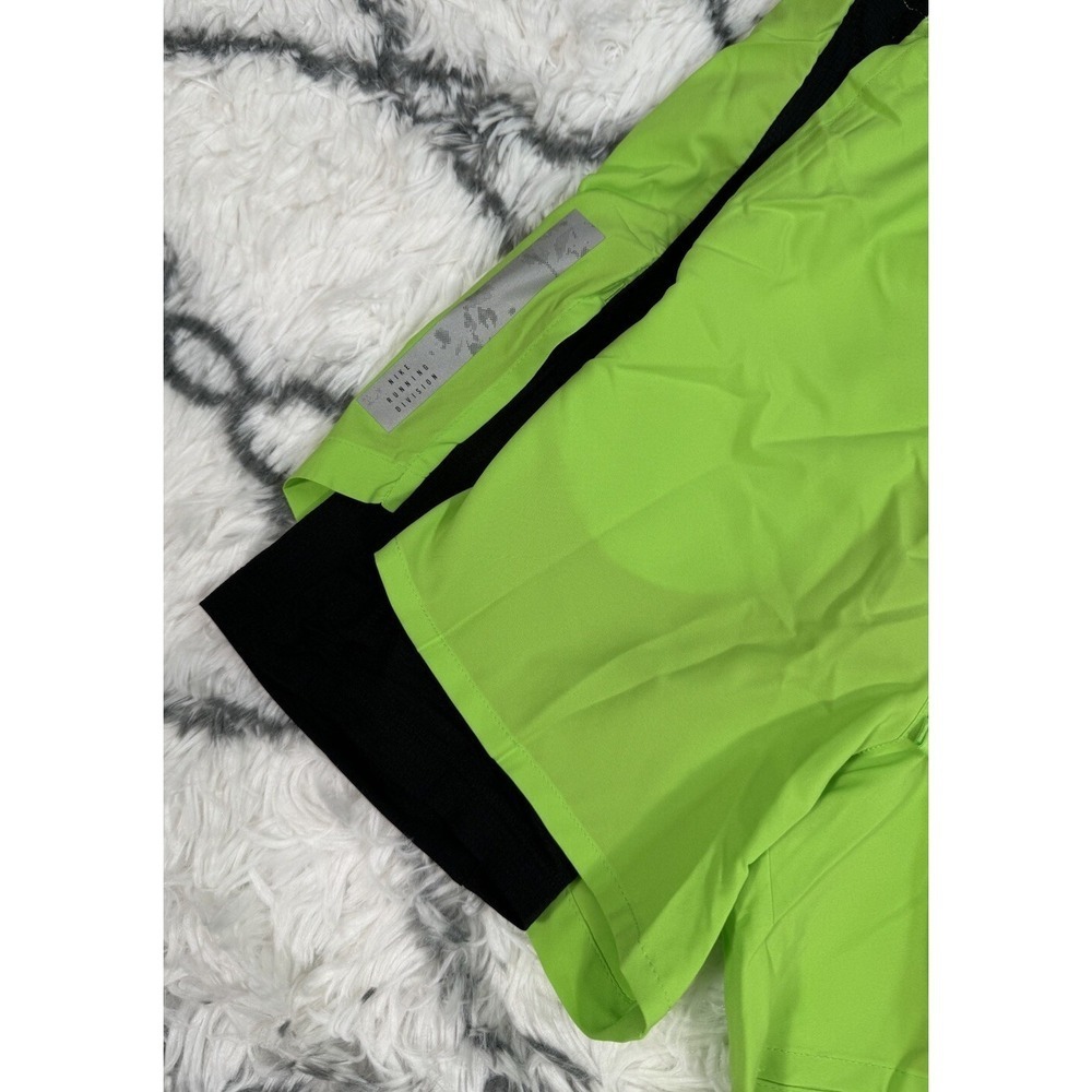 NIKE Dri-Fit Run Division Stride 8" Shorts Green Men's Sz M *NEW* DX0841-313 $75 - Picture 6 of 10